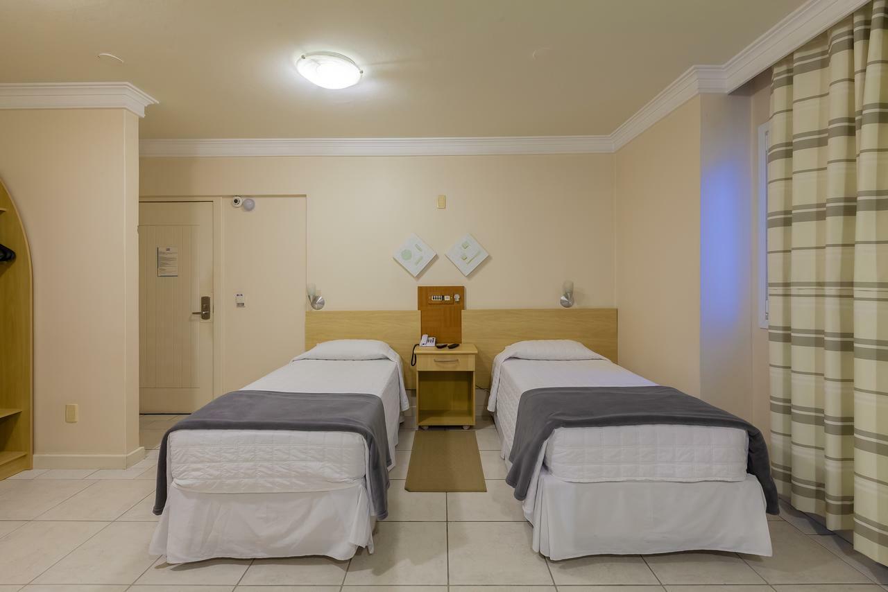 Tri Hotel Executive Criciuma Criciuma  Rum bild