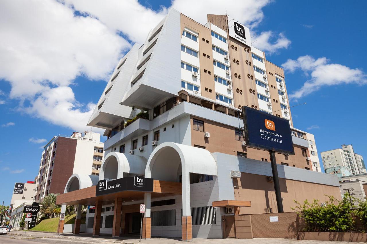 Tri Hotel Executive Criciuma Criciuma  Exteriör bild